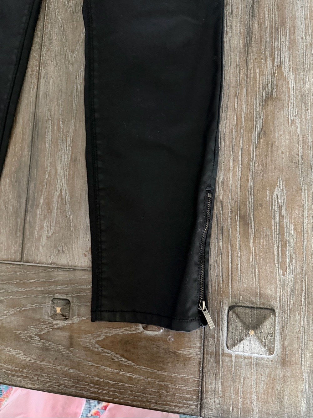White House Black Market Black Coated Skimmer Pants - Picture 4 of 12